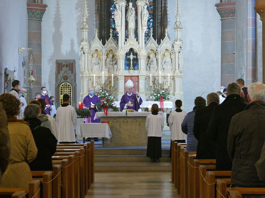 Beauftragung zu Lektorat und Akolythat in St. Marien, Volkmarsen (Foto: Karl-Franz Thiede)